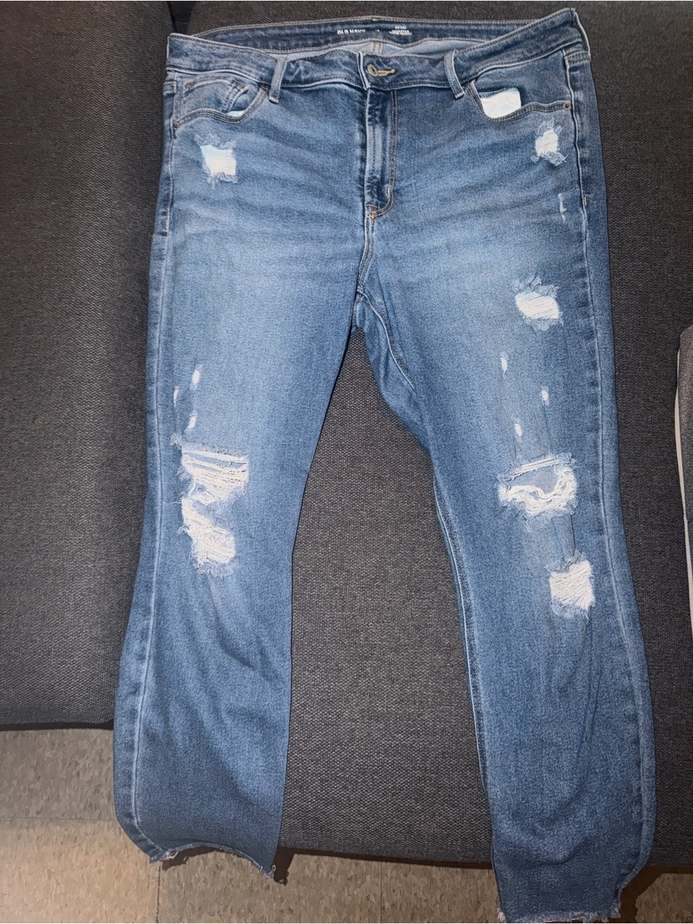 Old Navy Rockstar Super Skinny Distressed Jeans Size 16